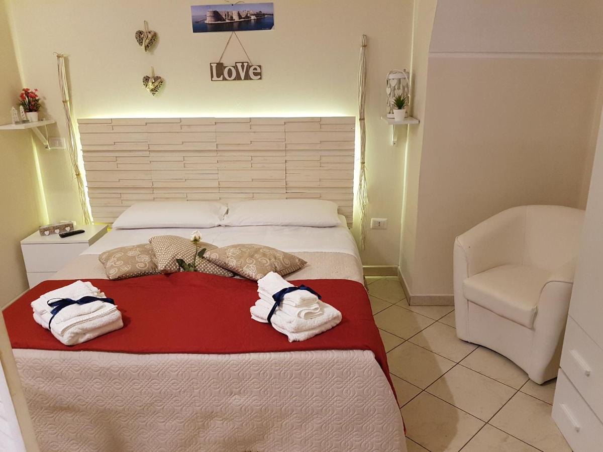 Philos - Appartements & Rooms ตารันโต ภายนอก รูปภาพ