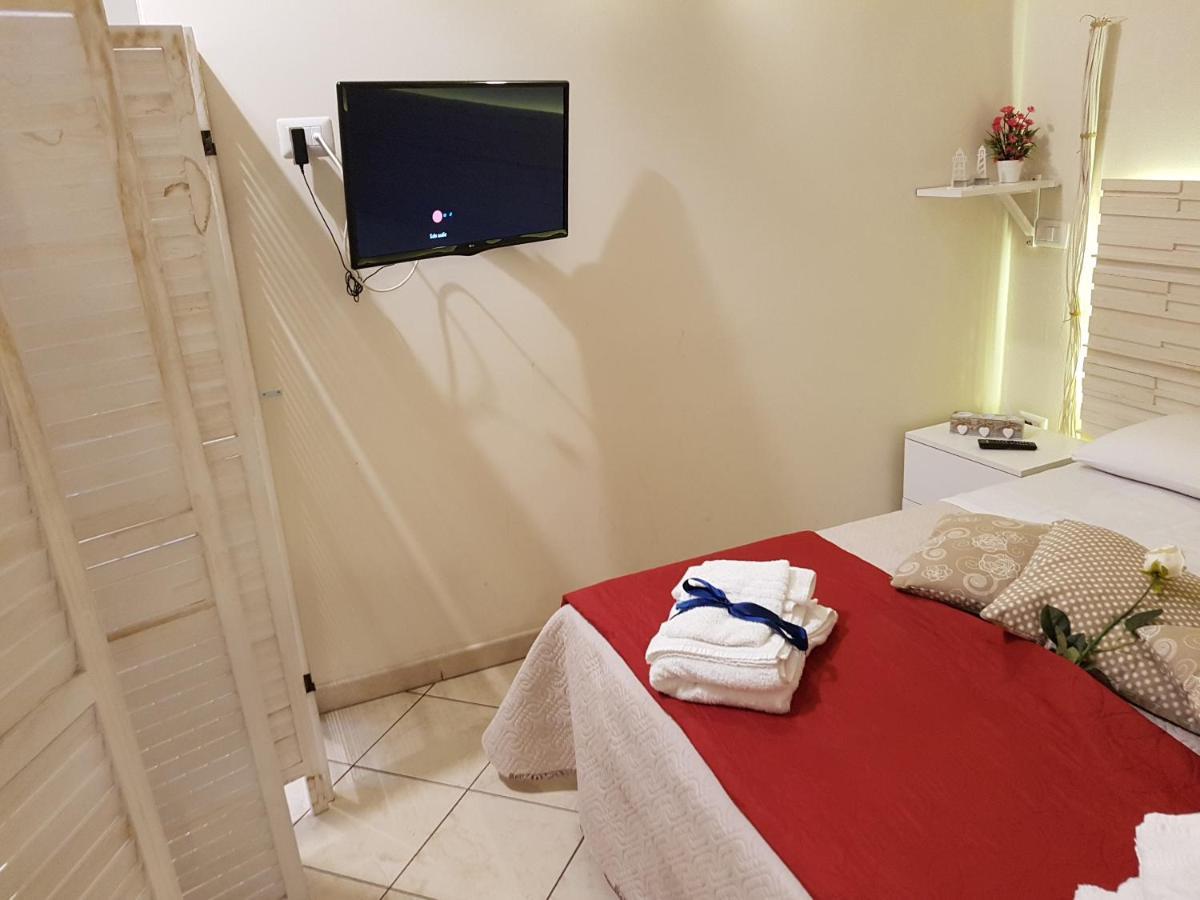 Philos - Appartements & Rooms ตารันโต ภายนอก รูปภาพ