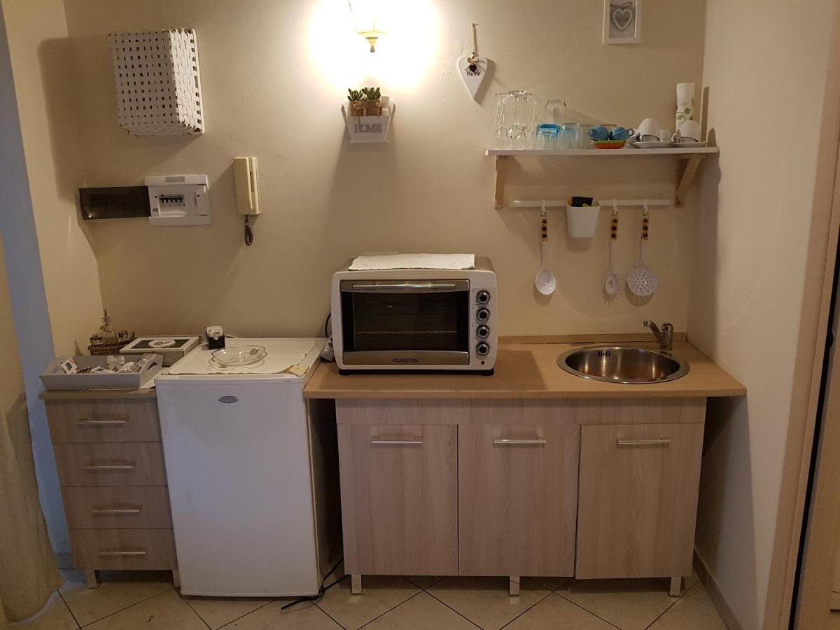 Philos - Appartements & Rooms ตารันโต ภายนอก รูปภาพ