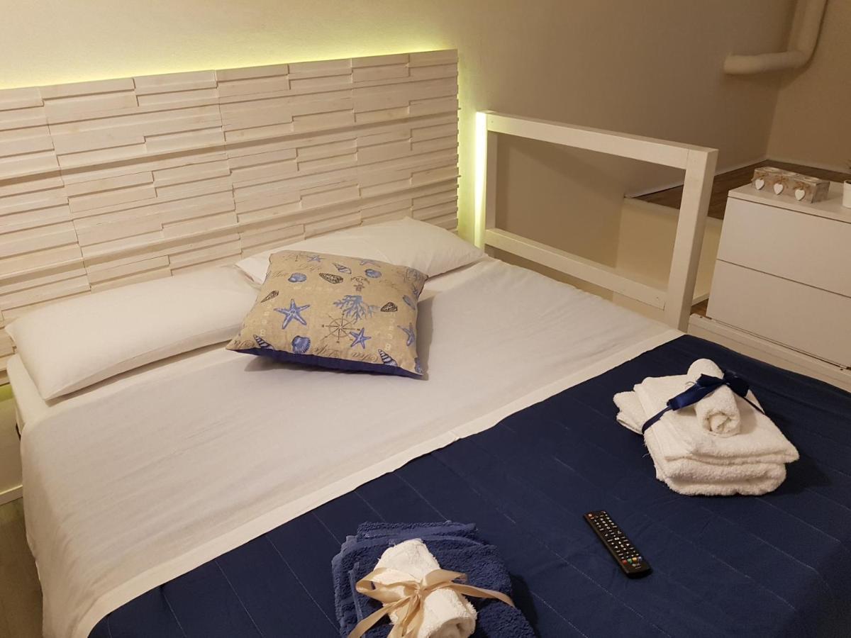Philos - Appartements & Rooms ตารันโต ภายนอก รูปภาพ