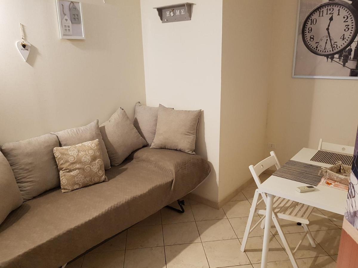 Philos - Appartements & Rooms ตารันโต ภายนอก รูปภาพ